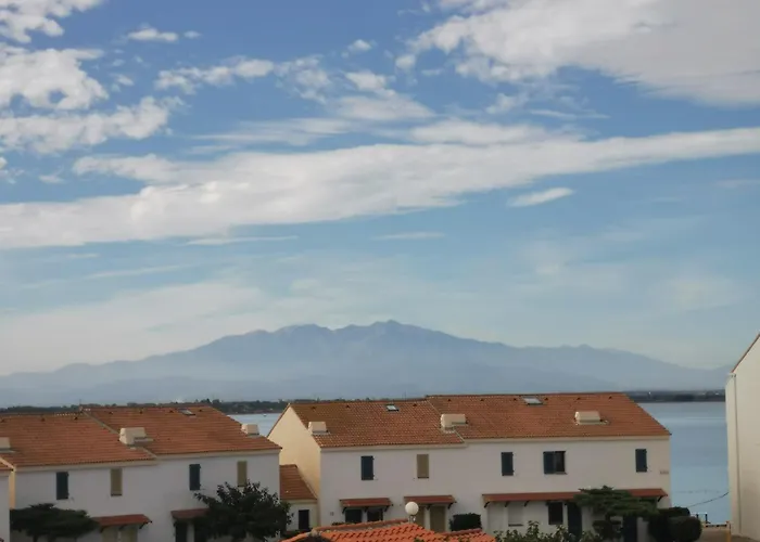 Mezzanine Avec Vue Magnifique Sur Le Canigou A Cap Coudalere - Piscine A Partir D'avril - Aire De Jeux D'enfants-terrain Multisport - Parking * Le Barcarès